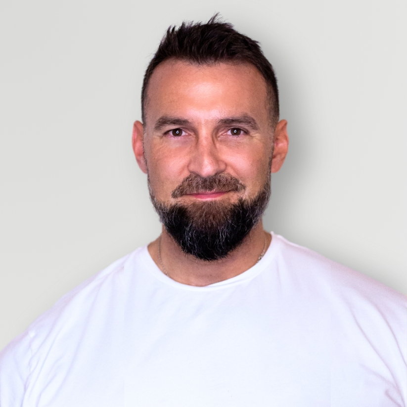 Dr. Farkas Tamás